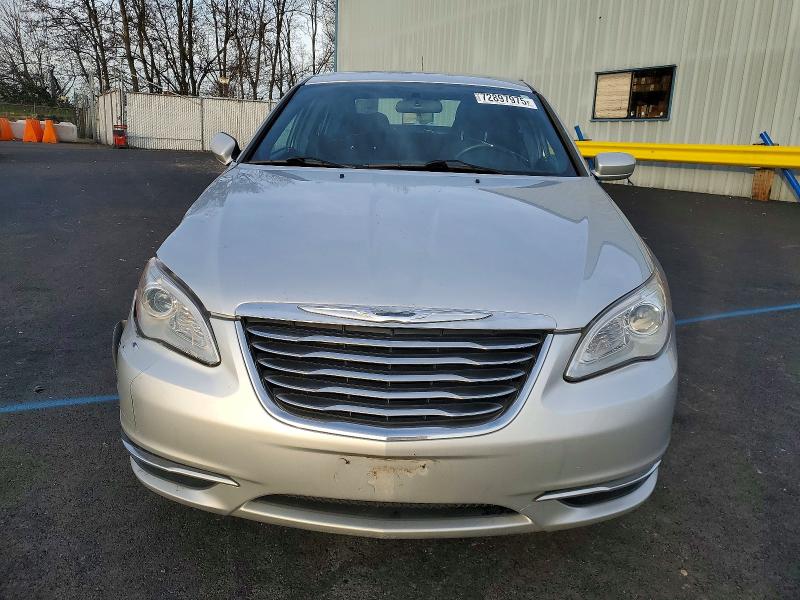 2011 Chrysler 200 მანქანა იყიდება აუქციონზე, vin: 1C3BC1FB3BN535980, აუქციონის ნომერი: 72897975