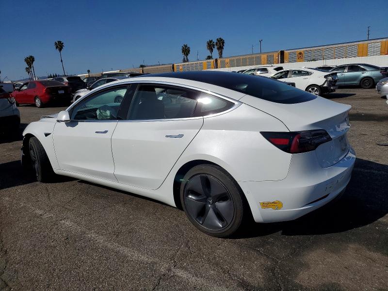 75057765 :رقم المزاد ، 5YJ3E1EA2JF071869 vin ، 2018 Tesla Model 3 مزاد بيع
