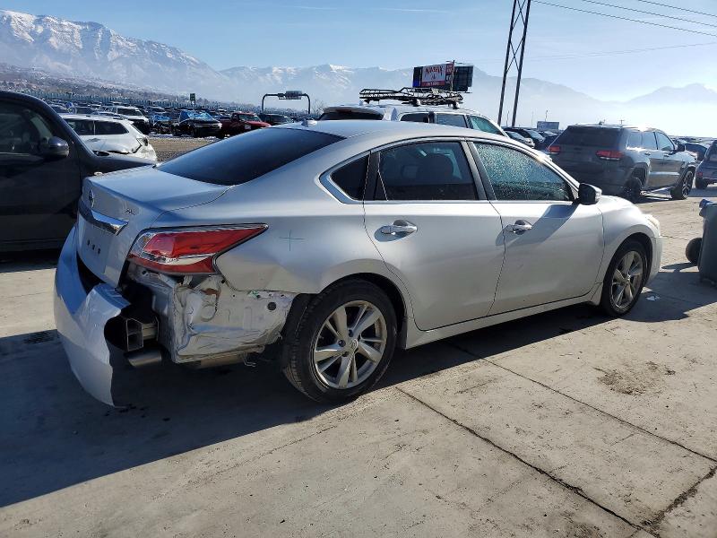 Продажа на аукционе авто 2015 Nissan Altima, vin: 1N4AL3AP6FN914425, номер лота: 72803685