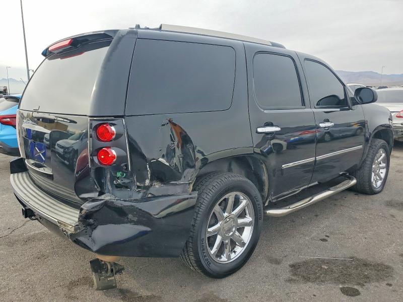 73739565 :رقم المزاد ، 1GKS2EEF3BR333356 vin ، 2011 Gmc Yukon مزاد بيع