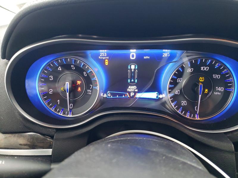 Продаж на аукціоні авто 2019 Chrysler 300, vin: 2C3CCAKG0KH577960, номер лоту: 74202095