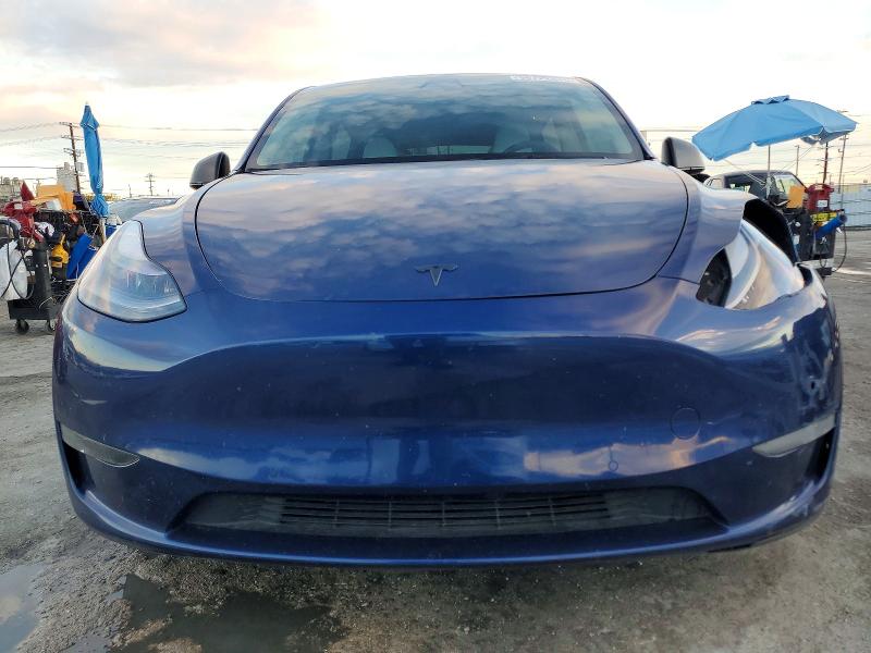 98722045 :رقم المزاد ، 7SAYGDEF1NF558549 vin ، 2022 Tesla Model Y مزاد بيع