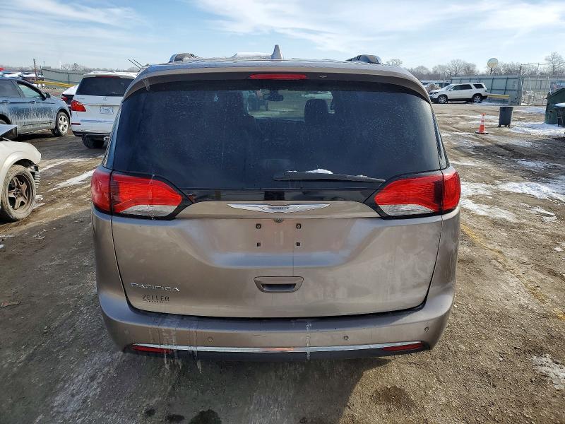2017 Chrysler Pacifica მანქანა იყიდება აუქციონზე, vin: 2C4RC1EG5HR796787, აუქციონის ნომერი: 73553485