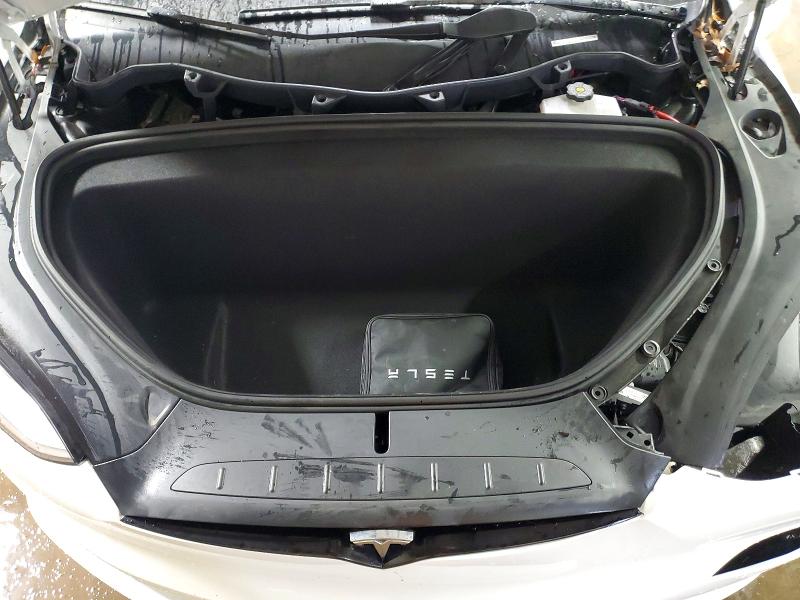 99907885 :رقم المزاد ، 7SAXCBE53PF369388 vin ، 2023 Tesla Model X مزاد بيع