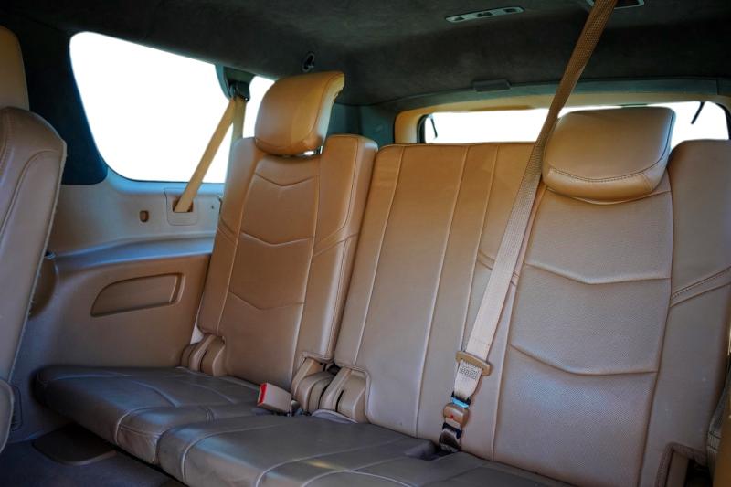2017 Cadillac Escalade E მანქანა იყიდება აუქციონზე, vin: 1GYS3KKJ4HR256550, აუქციონის ნომერი: 74917265