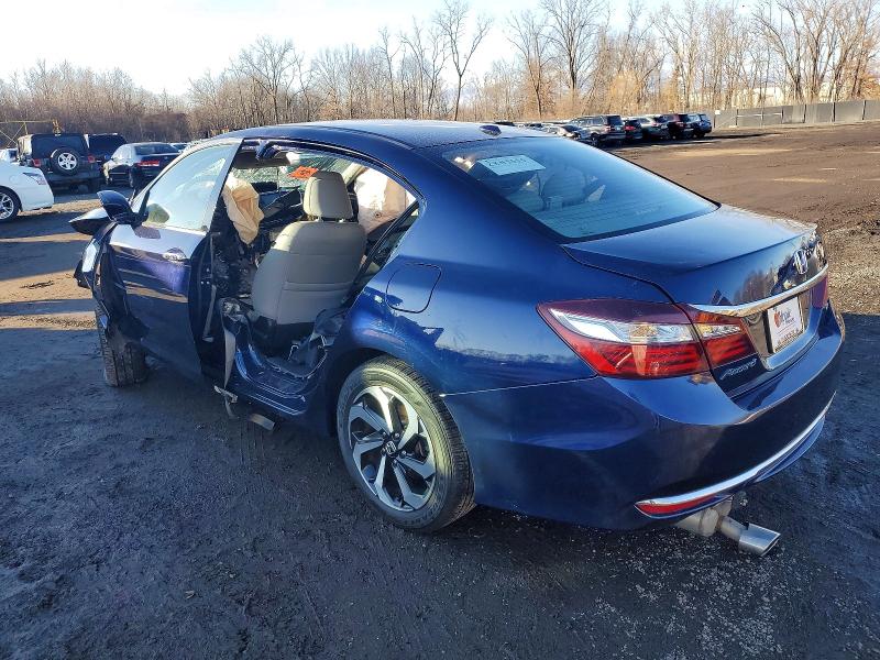 Продажа на аукционе авто 2017 Honda Accord, vin: 1HGCR3F85HA044231, номер лота: 73408415