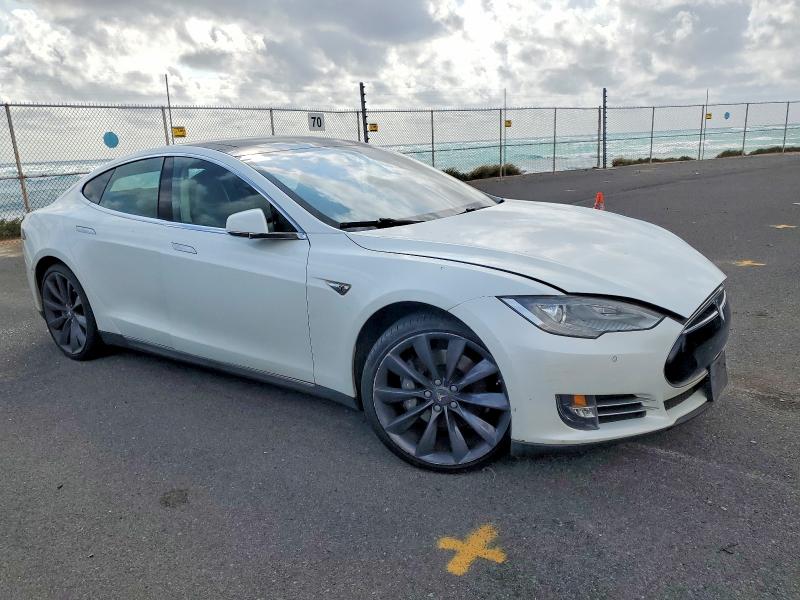 Aukcja sprzedaży 2014 Tesla Model S, vin: 5YJSA1S18EFP43340, numer aukcji: 72875385