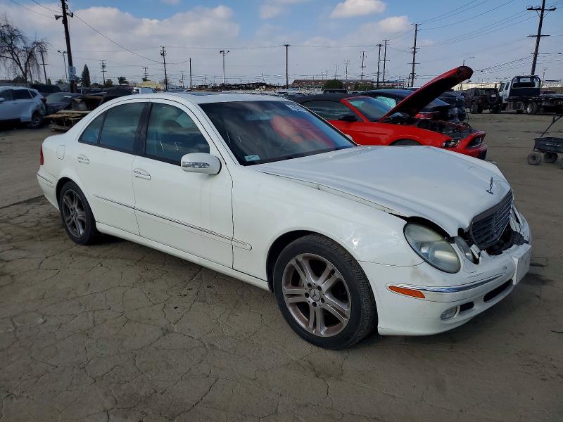 2004 Mercedes-benz E მანქანა იყიდება აუქციონზე, vin: WDBUF70J24A415708, აუქციონის ნომერი: 74690625