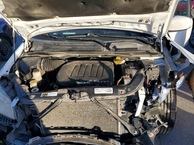 98697835 :رقم المزاد ، 2C4RC1BG1GR185688 vin ، 2016 Chrysler Town & Country مزاد بيع