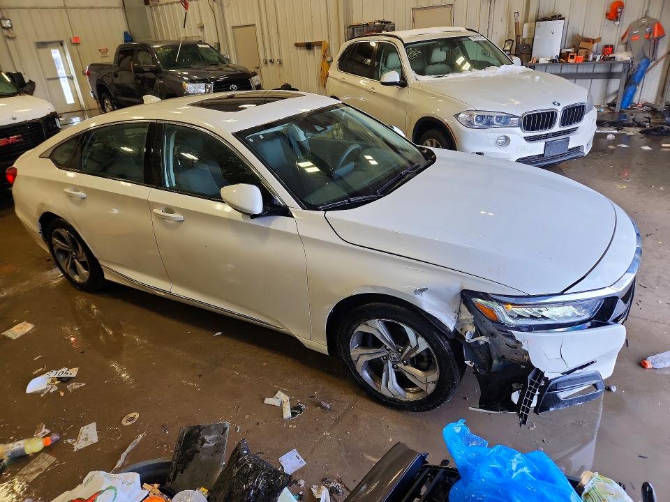 2020 Honda Accord მანქანა იყიდება აუქციონზე, vin: 1HGCV1F44LA082040, აუქციონის ნომერი: 75074165