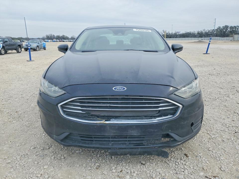 75453155 :رقم المزاد ، 3FA6P0LU9KR207077 vin ، 2019 Ford Fusion Se مزاد بيع