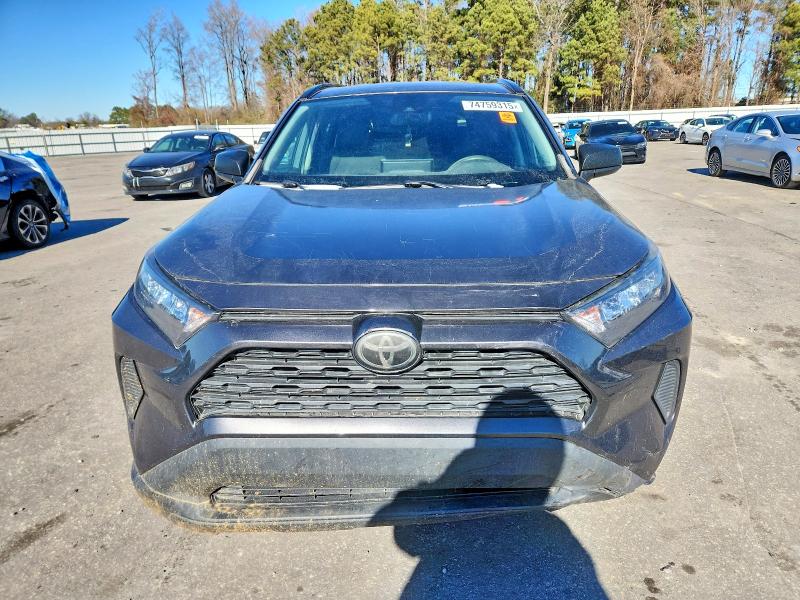 Продажа на аукционе авто 2019 Toyota Rav4, vin: 2T3H1RFV0KW009335, номер лота: 74759315