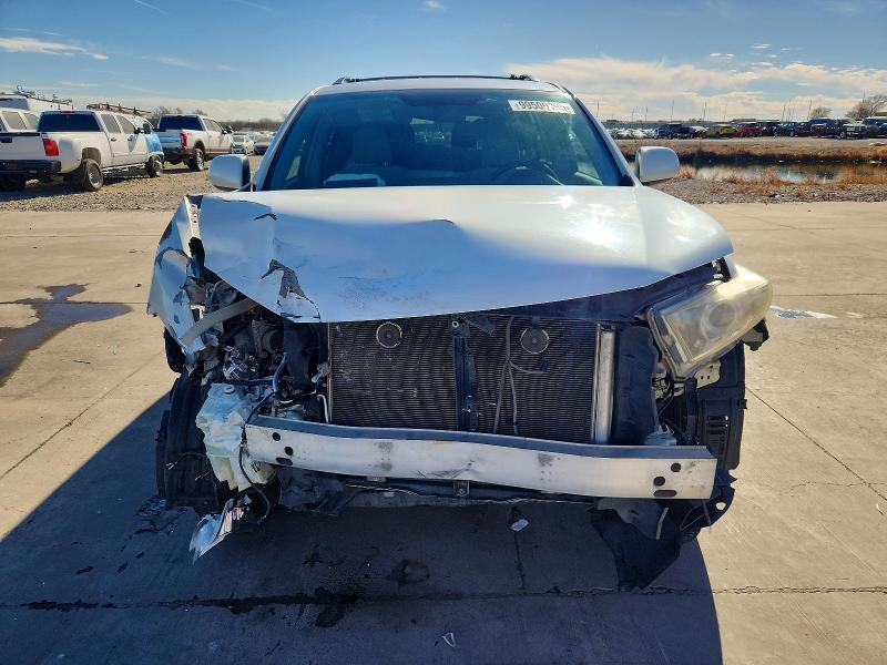 Продажа на аукционе авто 2011 Toyota Highlander, vin: 5TDBK3EHXBS048205, номер лота: 99509995