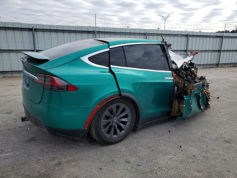 Продажа на аукционе авто 2018 Tesla Model X, vin: 5YJXCAE26JF119938, номер лота: 99103035