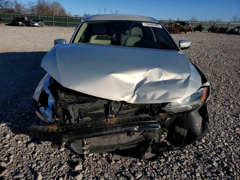 73440405 :رقم المزاد ، 3VWDX7AJ6CM305921 vin ، 2012 Volkswagen Jetta Se مزاد بيع