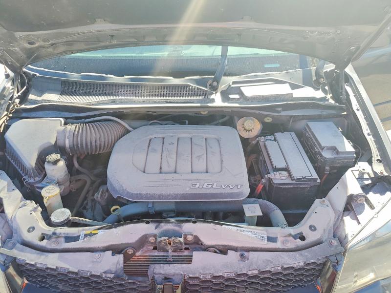97678565 :رقم المزاد ، 2C4RDGCG6FR703923 vin ، 2015 Dodge Grand Cara مزاد بيع