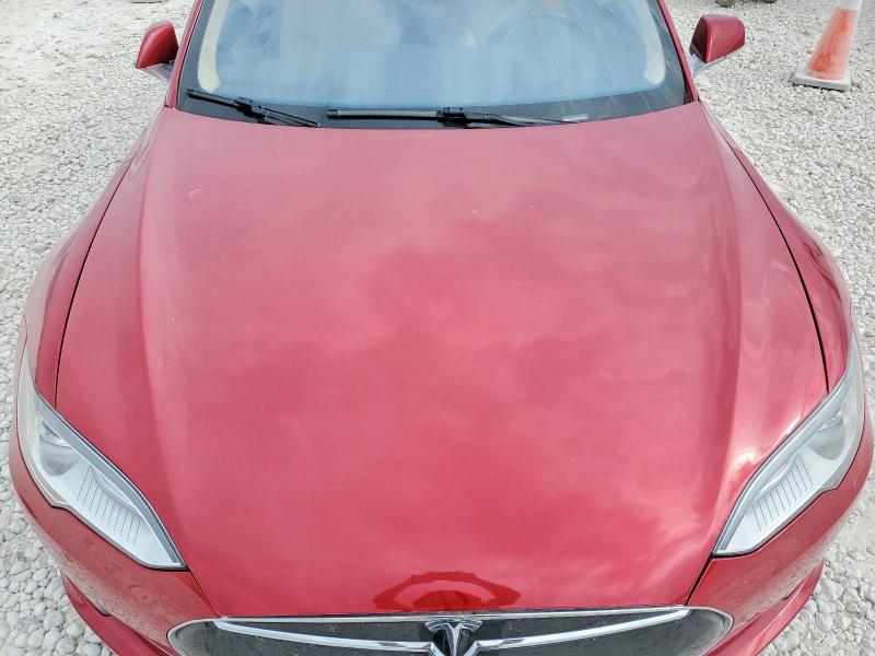 2014 Tesla Model S მანქანა იყიდება აუქციონზე, vin: 5YJSA1H16EFP52920, აუქციონის ნომერი: 99690405