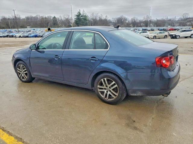 Auction sale of the 2010 Volkswagen Jetta, vin: 3VWRZ7AJ8AM013717, lot number: 99613855