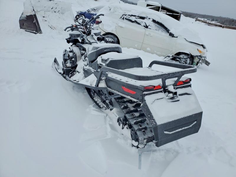 72558025 :رقم المزاد ، 2BPSAWSB0SV000166 vin ، 2025 Ski-doo Expedition Se 900 T مزاد بيع