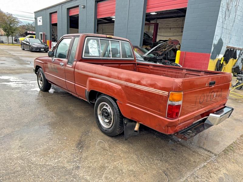 1985 Toyota Pickup Xtr მანქანა იყიდება აუქციონზე, vin: JT4RN56D9F5042940, აუქციონის ნომერი: 73323305