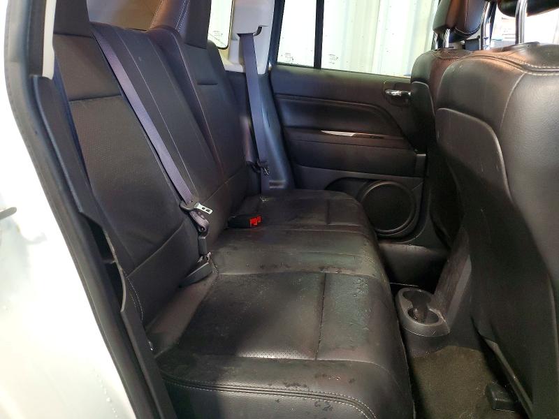98468925 :رقم المزاد ، 1C4NJDEB0GD755320 vin ، 2016 Jeep Compass مزاد بيع