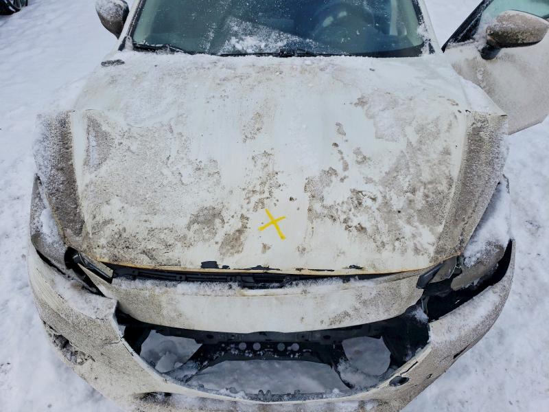 73638185 :رقم المزاد ، 3MZBM1V73FM142869 vin ، 2015 Mazda 3 مزاد بيع