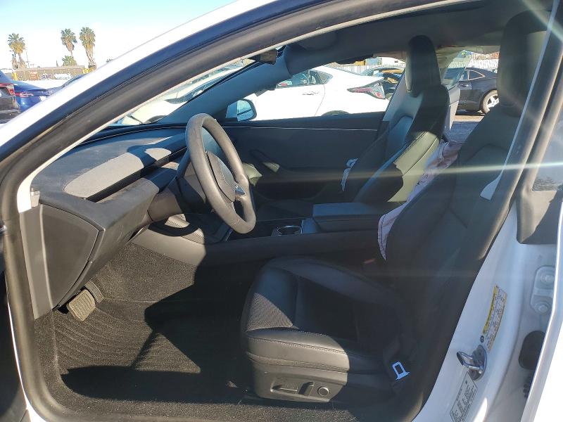 72440195 :رقم المزاد ، 5YJ3E1EAXSF885222 vin ، 2025 Tesla Model 3 مزاد بيع