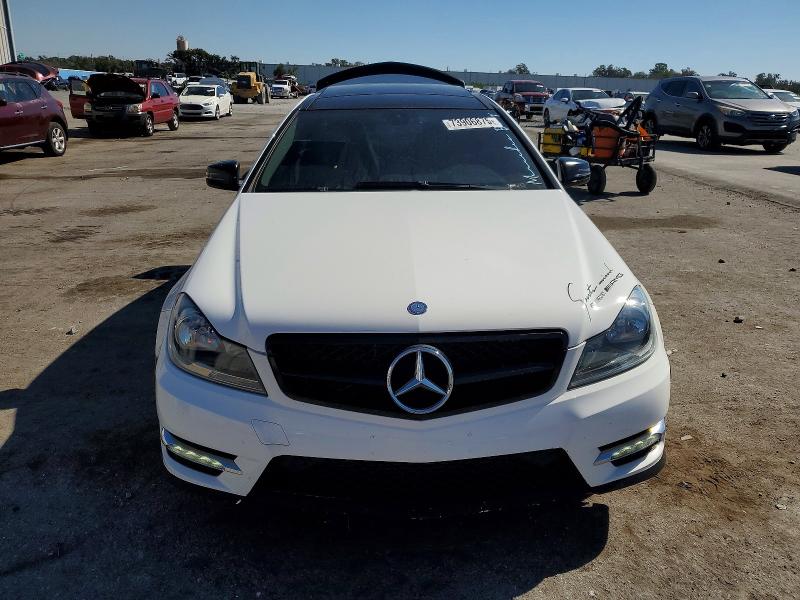 73906875 :رقم المزاد ، WDDGJ4HB8DG014692 vin ، 2013 Mercedes-benz C مزاد بيع