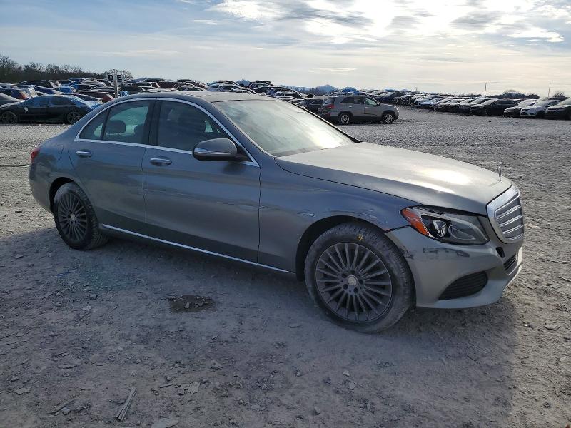 2015 Mercedes-benz C მანქანა იყიდება აუქციონზე, vin: 55SWF4KB7FU014615, აუქციონის ნომერი: 72569735