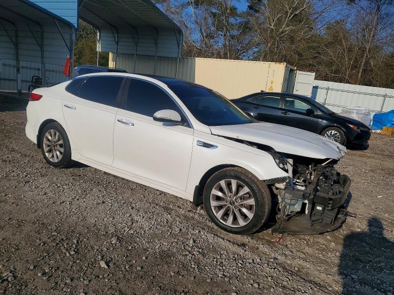 Продажа на аукционе авто 2016 Kia Optima, vin: 5XXGU4L33GG050254, номер лота: 99739075