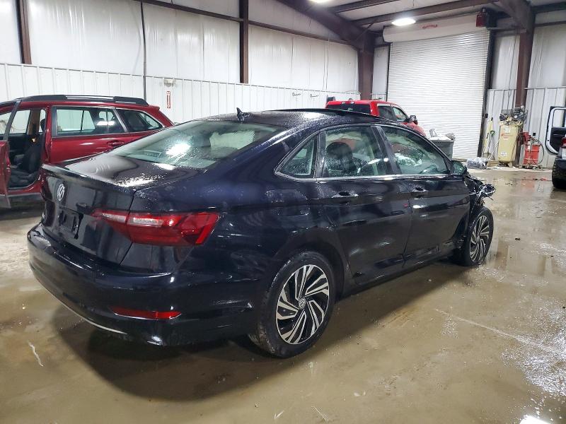 72558575 :رقم المزاد ، 3VWEB7BU0LM004685 vin ، 2020 Volkswagen Jetta مزاد بيع