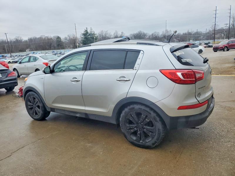 99319815 :رقم المزاد ، KNDPCCA28B7137754 vin ، 2011 Kia Sportage مزاد بيع
