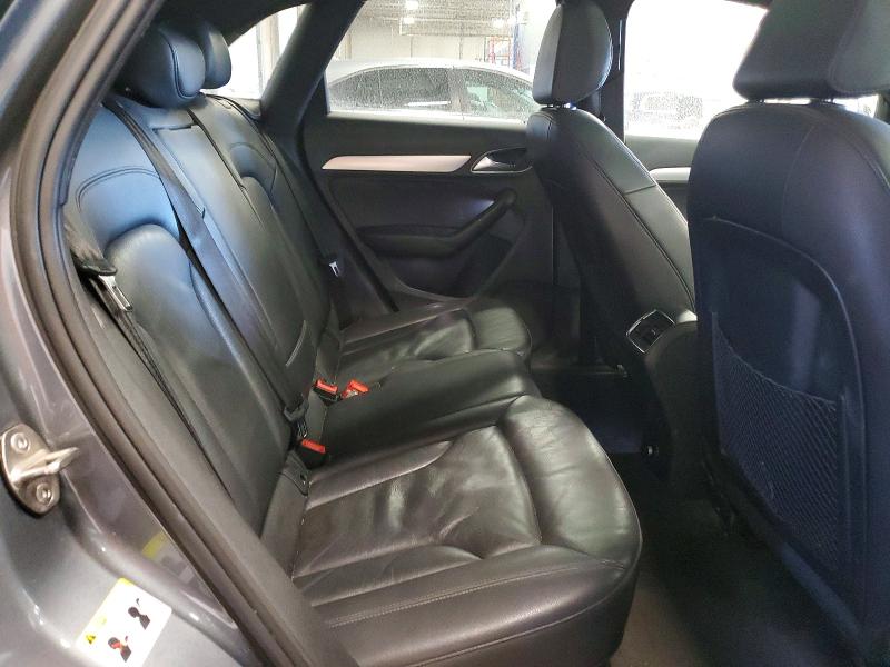 75420995 :رقم المزاد ، WA1EFCFS2FR010851 vin ، 2015 Audi Q3 مزاد بيع