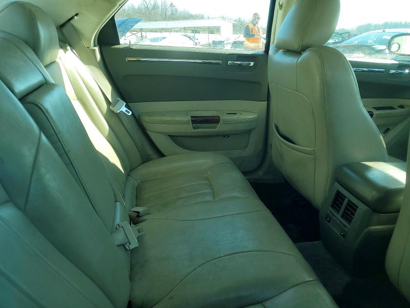 74583655 :رقم المزاد ، 2C3KA63H88H242251 vin ، 2008 Chrysler 300c مزاد بيع