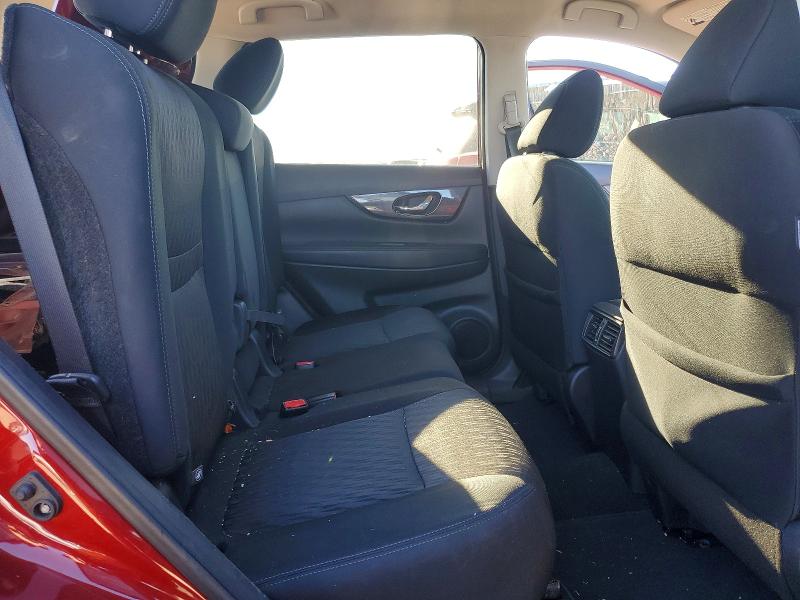Продажа на аукционе авто 2018 Nissan Rogue, vin: 5N1AT2MTXJC827950, номер лота: 72820685