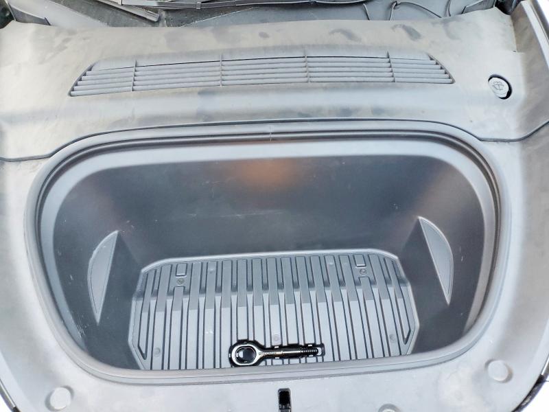 97732695 :رقم المزاد ، 7SAYGDEE1SF287088 vin ، 2025 Tesla Model Y مزاد بيع