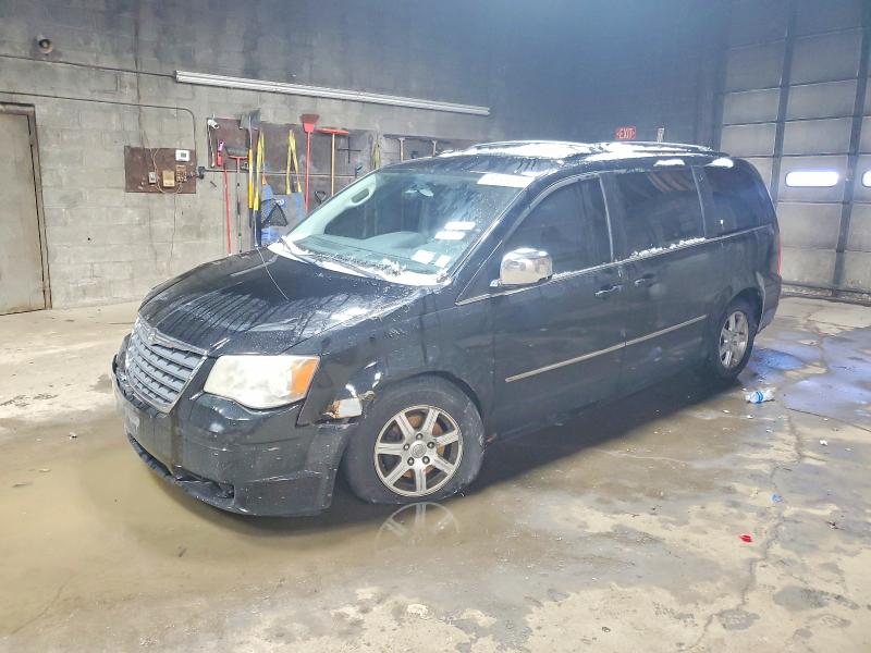 2010 Chrysler Town & Country მანქანა იყიდება აუქციონზე, vin: 2A4RR8DX5AR480332, აუქციონის ნომერი: 99497255
