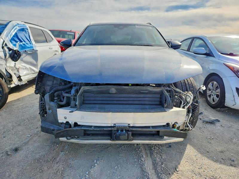 Продажа на аукционе авто 2019 Audi E-tron, vin: WA1VAAGE3KB008427, номер лота: 74249325