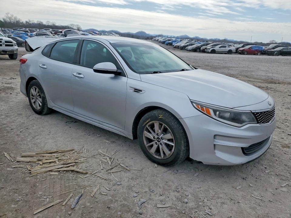 Продажа на аукционе авто 2018 Kia Optima, vin: 5XXGT4L32JG232618, номер лота: 75461165