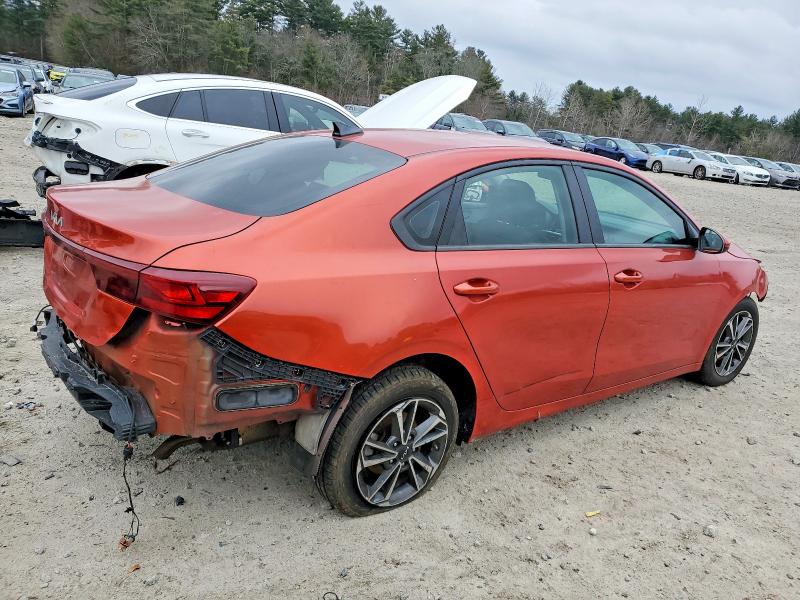 97203895 :رقم المزاد ، 3KPF24AD9NE452850 vin ، 2022 Kia Forte مزاد بيع