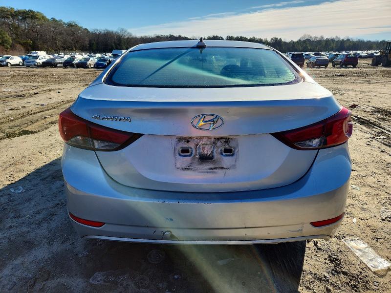 Продаж на аукціоні авто 2016 Hyundai Elantra, vin: 5NPDH4AE3GH750873, номер лоту: 72397405