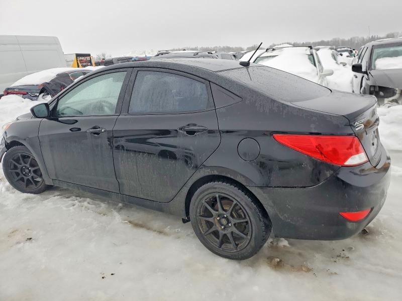 99330385 :رقم المزاد ، KMHCT4AE4FU829110 vin ، 2015 Hyundai Accent مزاد بيع