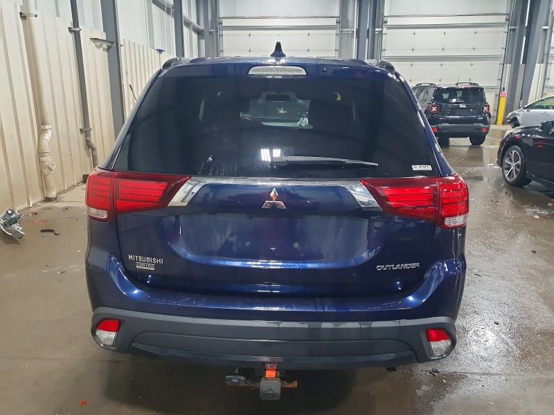 Продаж на аукціоні авто 2018 Mitsubishi Outlander, vin: JA4AZ3A38JZ031704, номер лоту: 74049455