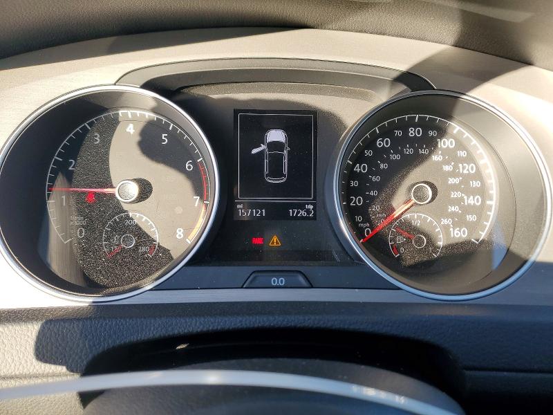 98893555 :رقم المزاد ، 3VW217AU0HM037040 vin ، 2017 Volkswagen Golf مزاد بيع
