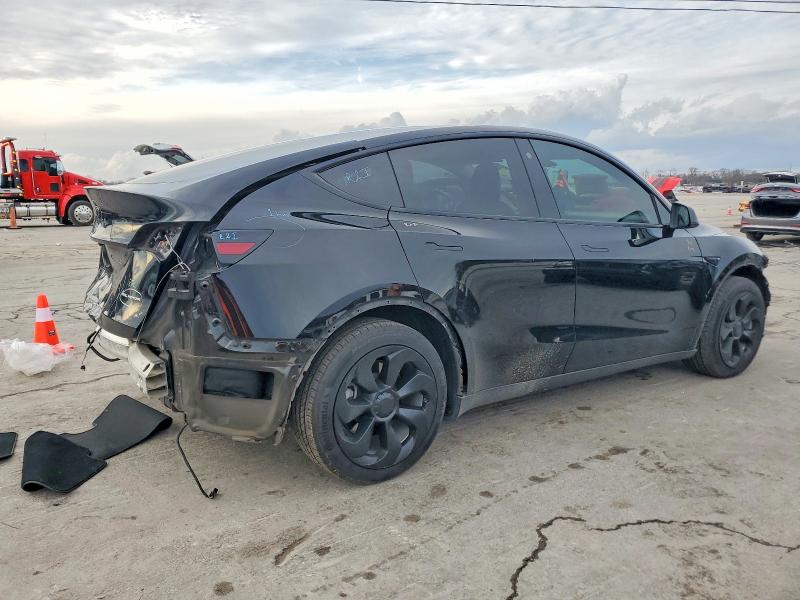 72246625 :رقم المزاد ، 7SAYGDEE2NA008216 vin ، 2022 Tesla Model Y مزاد بيع