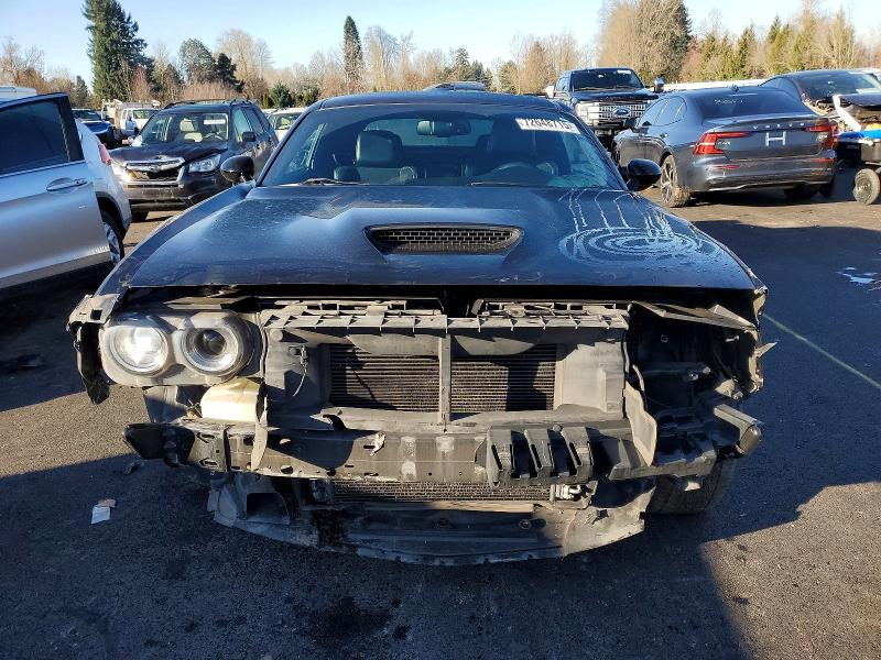72648715 :رقم المزاد ، 2C3CDZDJ3FH900618 vin ، 2015 Dodge Challenger مزاد بيع