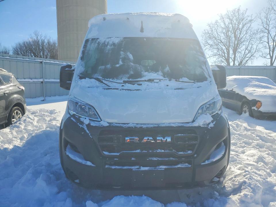 74449535 :رقم المزاد ، 3C6LRVDGXRE155125 vin ، 2024 Ram Promaster 2500 مزاد بيع
