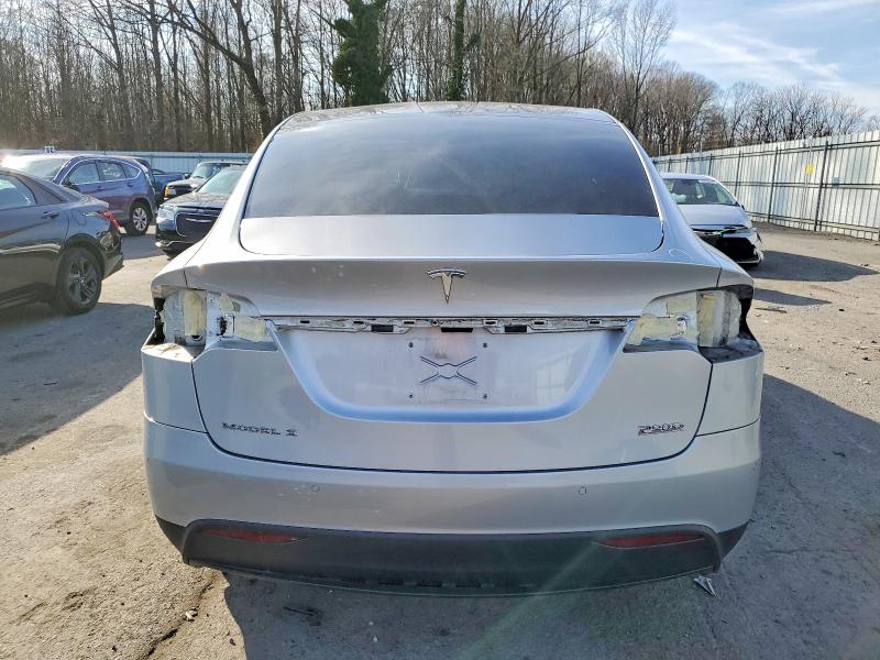 96108645 :رقم المزاد ، 5YJXCBE44GF008174 vin ، 2016 Tesla Model X مزاد بيع