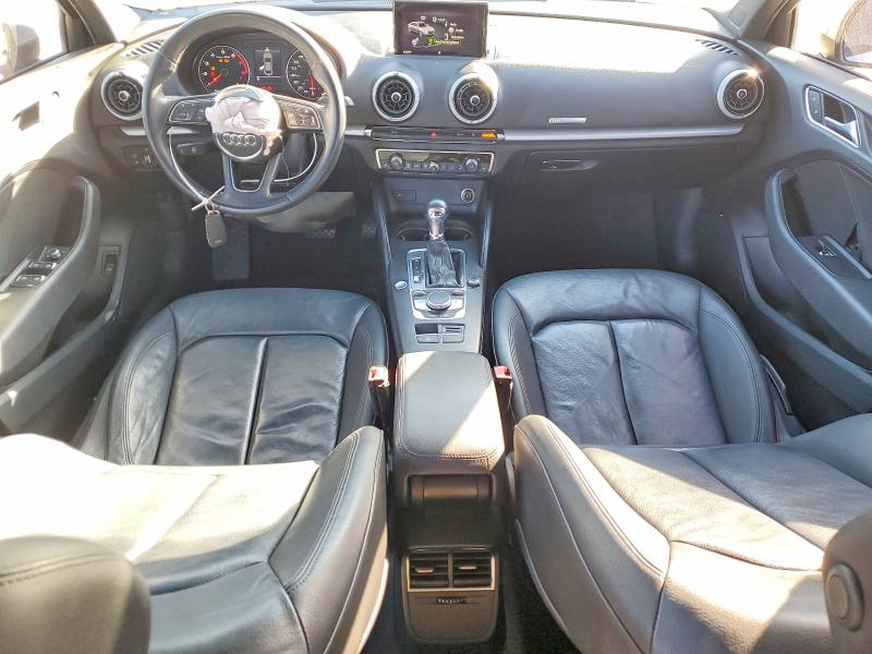 Продажа на аукционе авто 2018 Audi A3, vin: WAUAUGFF8J1068536, номер лота: 73992295