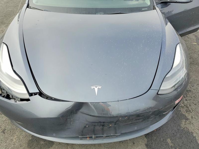 73468615 :رقم المزاد ، 5YJ3E1EB1NF295259 vin ، 2022 Tesla Model 3 مزاد بيع
